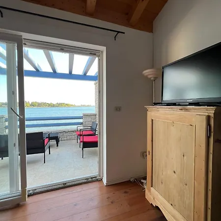 Istrian With Unique Sea View 2 * Ουμάγκ