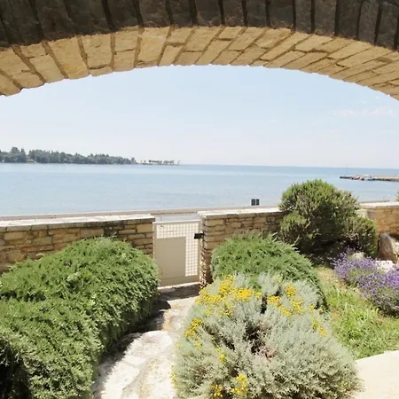 Istrian With Unique Sea View 2 * Ουμάγκ