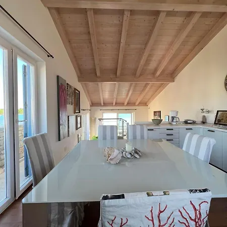 Istrian With Unique Sea View 2 *